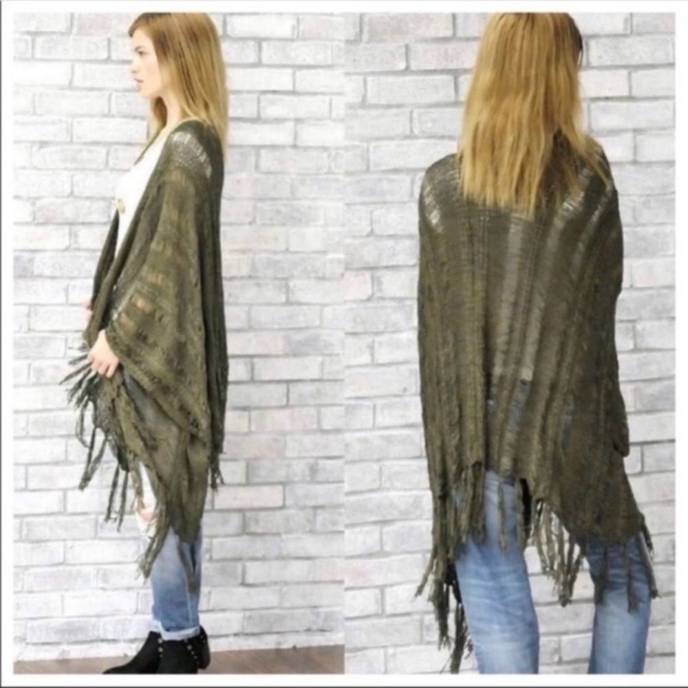 Threadzwear O&O Fringed Woven Cardigan Swim Coverup NWT - Picture 4 of 11